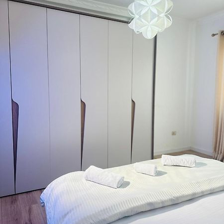 Bllok: Central Cozy Stay, 24/7 Self Check-In Tirana Kültér fotó